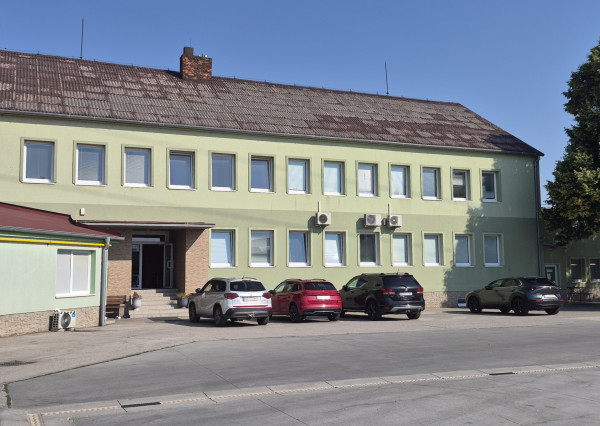 Predám zabehnutú kamionovú firmu.