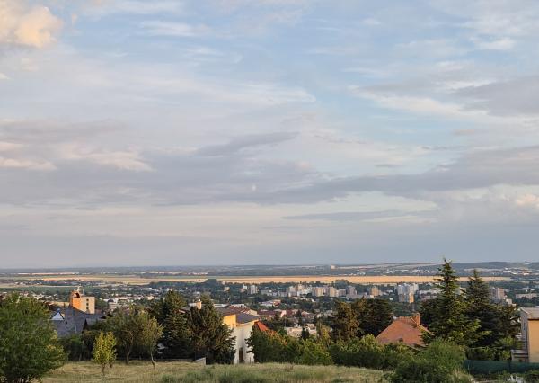 Predám stavebný pozemok Nitra - Zobor.