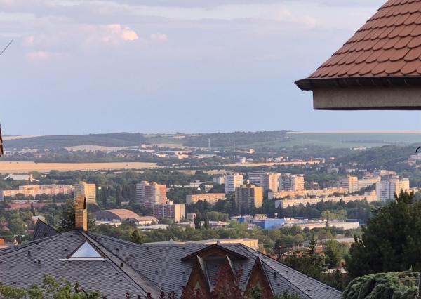 Predám stavebný pozemok Nitra - Zobor.