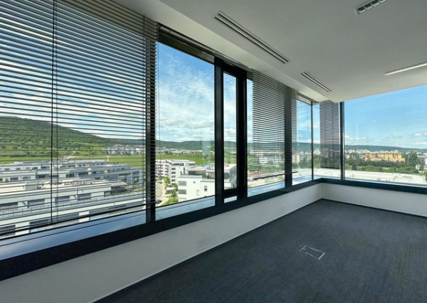 Reprezentatívne kancelárske priestory Reding Tower 2- 141 m2, Račianska ul.