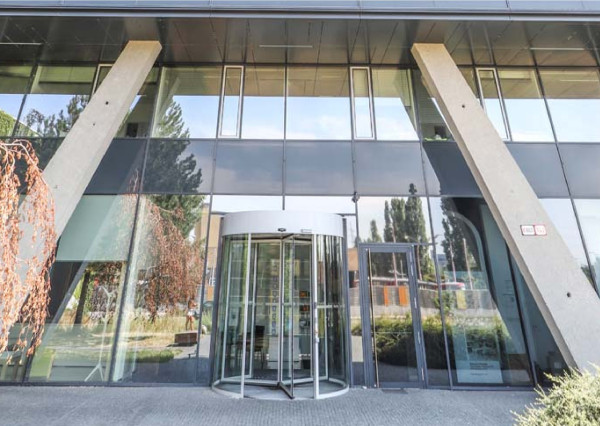 Reprezentatívne kancelárske priestory Reding Tower 2- 141 m2, Račianska ul.