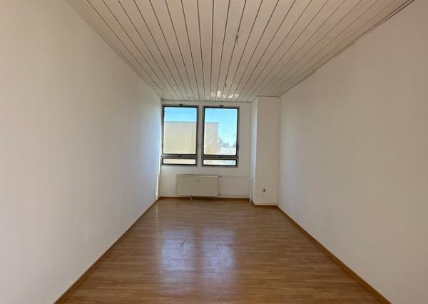 Multifunkčný priestor na prenájom - 120 m2, Pestovateľská ul.