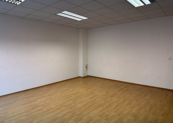 Kancelária na prenájom - od 18 m2, Údernícka ul.