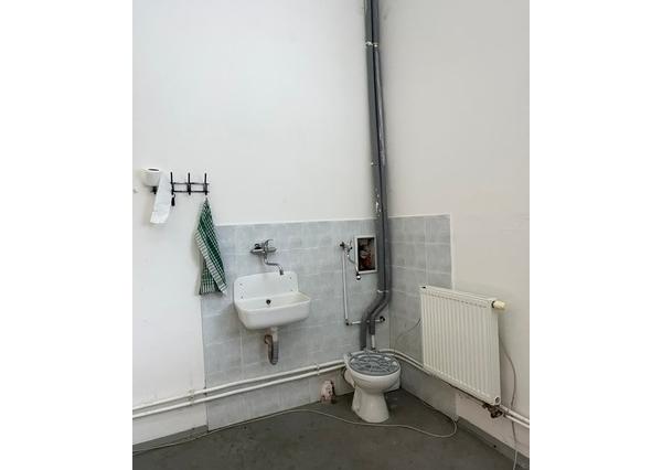 Skladovo-administratívny priestor na prenájom – 177 m², Račianska ul.