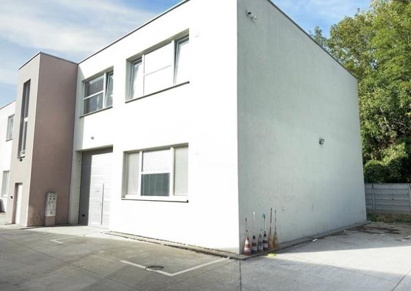 Skladovo-administratívny priestor na prenájom – 177 m², Račianska ul.