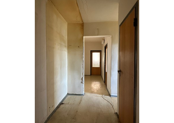 3-izbový byt v pôvodnom stave, lodžia, pivnica - 69 m2, ul. Mamateyova