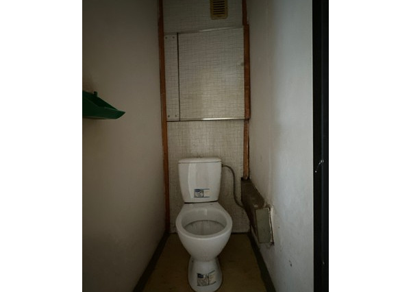 3-izbový byt v pôvodnom stave, lodžia, pivnica - 69 m2, ul. Mamateyova