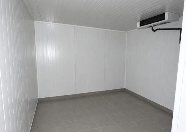 Obchodno-skladový priestor s chladiacim boxom – 140 m², ul. Stará Vajnorská