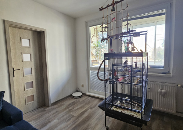 Na predaj 3-izbový byt s garážou  Bratislava – Rača