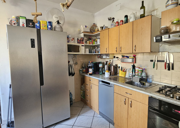 Na predaj 3-izbový byt s garážou  Bratislava – Rača