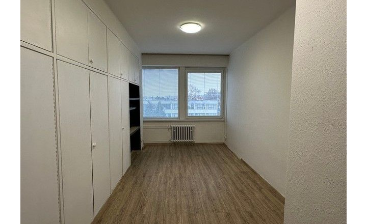 Multifunkčné priestory s umývadlom na prenájom - od 12 m2, Bojnická ul. - fotografia 14