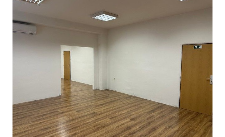 Administratívne priestory na prenájom - od 15 m2, Galvaniho ul. - fotografia 7