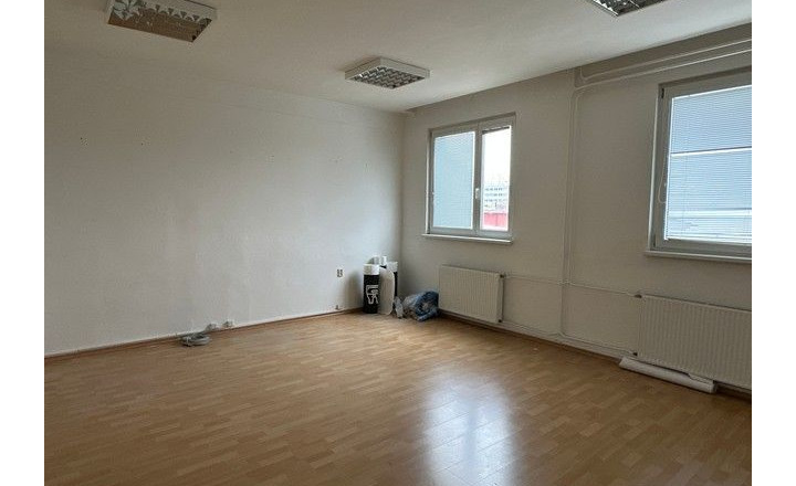 Administratívne priestory na prenájom - od 15 m2, Galvaniho ul. - fotografia 11