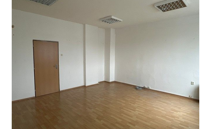 Administratívne priestory na prenájom - od 15 m2, Galvaniho ul. - fotografia 12