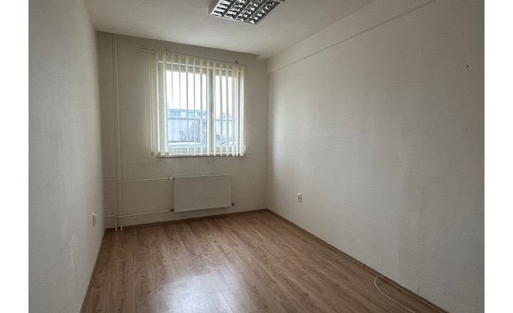 Administratívne priestory na prenájom - od 15 m2, Galvaniho ul. - fotografia 14