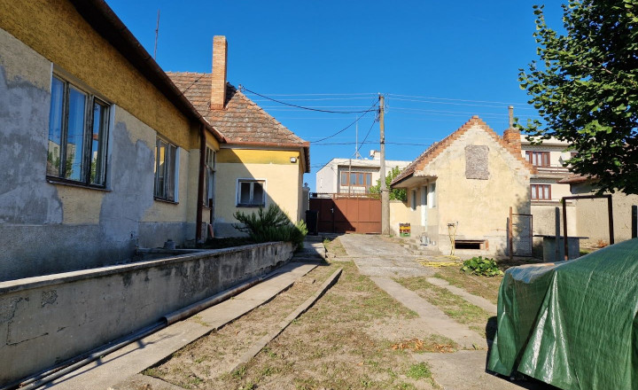 Na predaj RD lokalita Galanta - Čierna Voda za výbornú cenu - fotografia 1