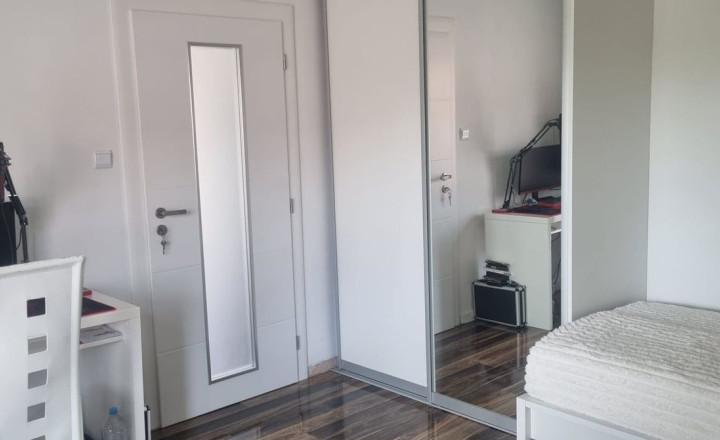 Novozrekonštruovaný 5-izbový rodinný dom – Jacovce, len 3 km od Topoľčian - fotografia 11