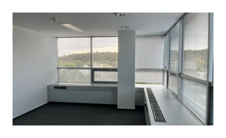 Kancelárske priestory vo Westend Tower na prenájom - od 12 m2, ul. Dúbravská cesta. - fotografia 4
