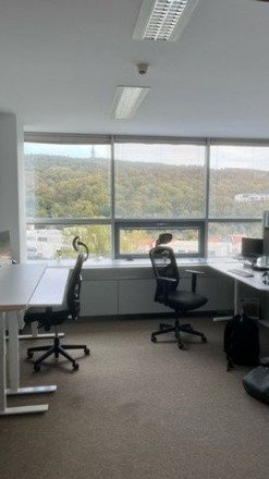 Kancelárske priestory vo Westend Tower na prenájom - od 12 m2, ul. Dúbravská cesta. - fotografia 10