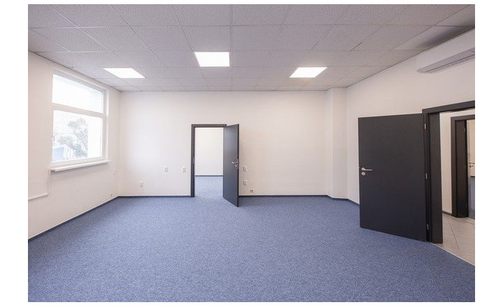 Kancelárske priestory na prenájom. Možnosť kúpy. - od 19 m2, Vajnorská ul. - fotografia 3