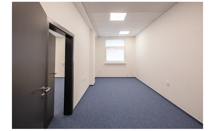 Kancelárske priestory na prenájom. Možnosť kúpy. - od 19 m2, Vajnorská ul. - fotografia 8