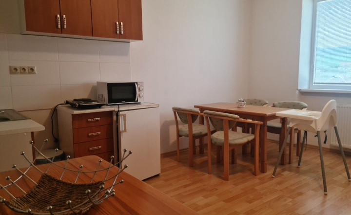 Predaj 4 izb. RD kompletná rekonštrukcia, Podhájska - fotografia 1