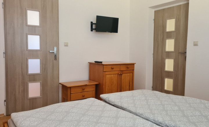 Predaj 4 izb. RD kompletná rekonštrukcia, Podhájska - fotografia 4