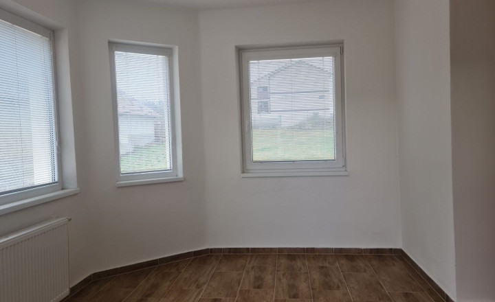 Predaj 4 izb. RD kompletná rekonštrukcia, Podhájska - fotografia 11