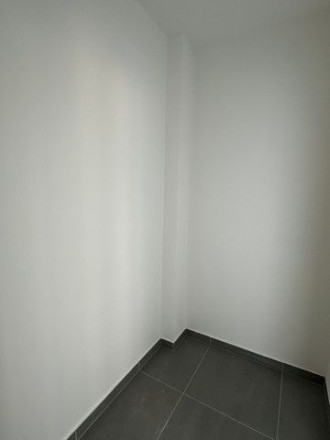 Vykurované obchodno-skladovacie a výstavné priestory na prenájom - od 450 m2, lokalita Bory. - fotografia 8