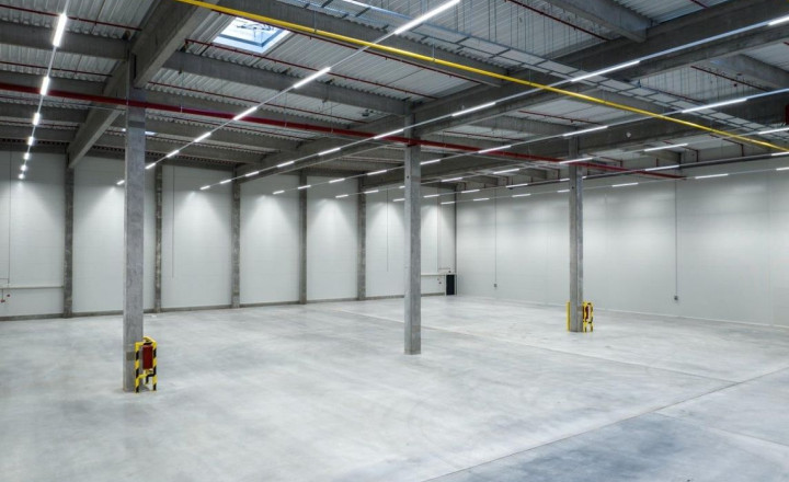 Sklad pre mestskú logistiku a ľahkú výrobu na prenájom - 1.012 m2, Staviteľská ul. - fotografia 4