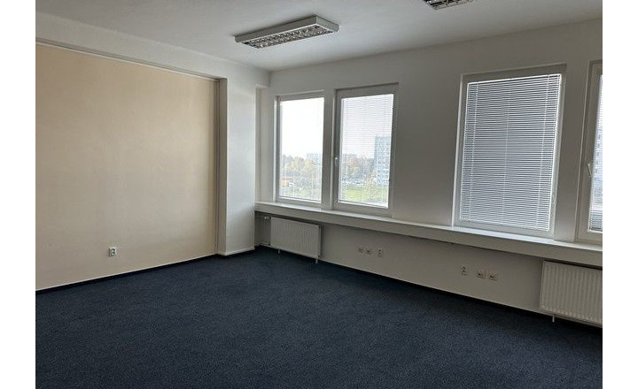 Kancelária s bezplatným parkovaním na prenájom - 54 m2, Rybničná ul. - fotografia 6