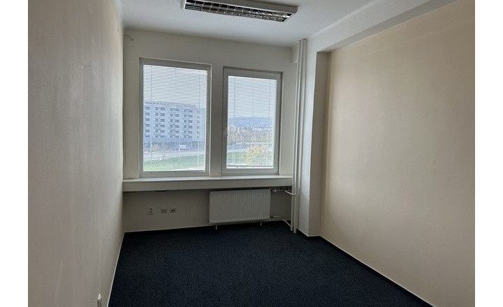 Kancelária s bezplatným parkovaním na prenájom - 54 m2, Rybničná ul. - fotografia 10