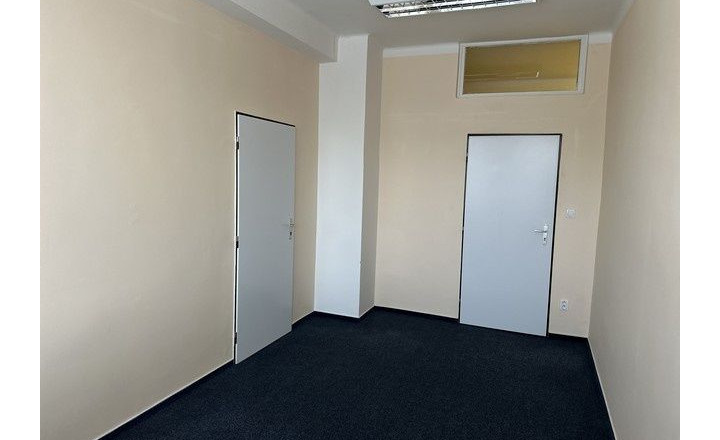 Kancelária s bezplatným parkovaním na prenájom - 54 m2, Rybničná ul. - fotografia 11