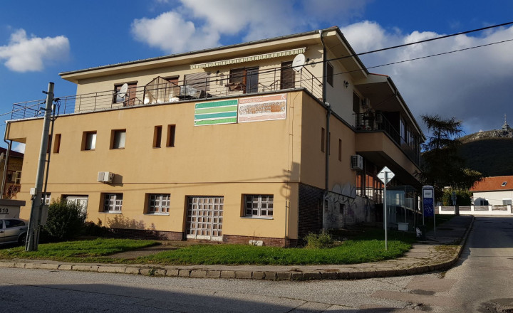 Predám polyfunkčnú budovu - kompletne prenajatú v Nitre. - fotografia 3