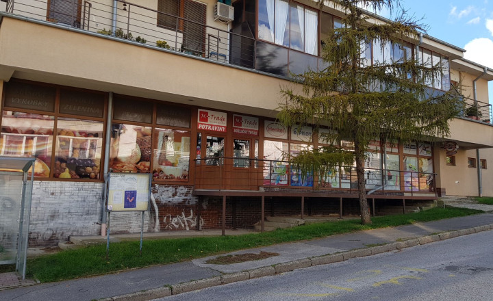 Predám polyfunkčnú budovu - kompletne prenajatú v Nitre. - fotografia 5
