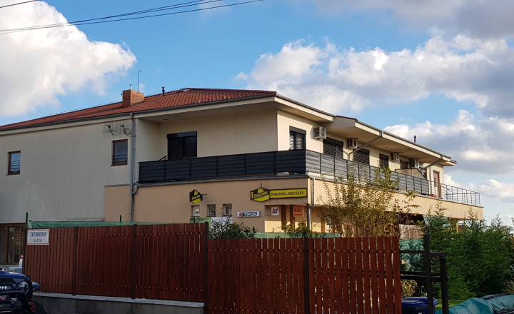Predám polyfunkčnú budovu - kompletne prenajatú v Nitre. - fotografia 7