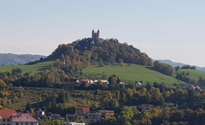 Predám stavebný pozemok na RD v Banskej Štiavnici. - fotografia 4