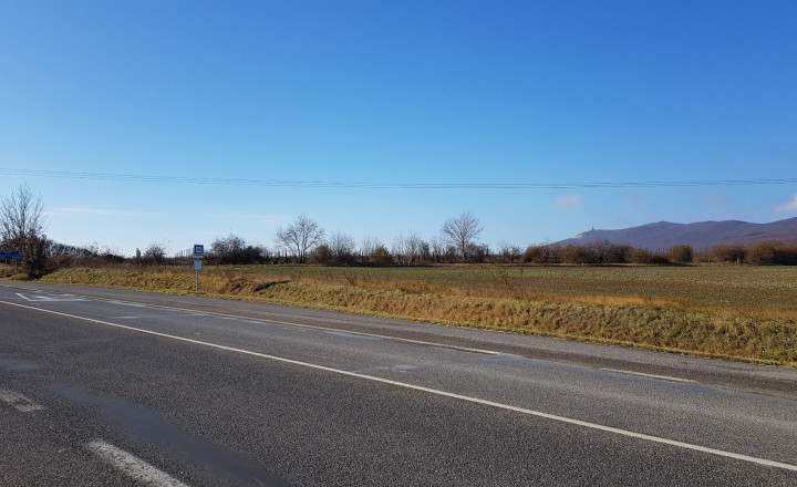 Predám pozemok na Zlatomoraveckej ceste pri Nitre, 6492m2. - fotografia 3