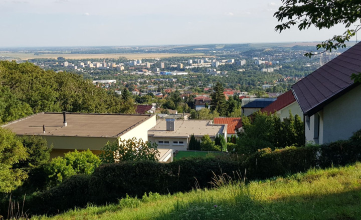 Predám dva stavebné pozemky pod lesom Nitra - Zobor, 1635m2. - fotografia 8