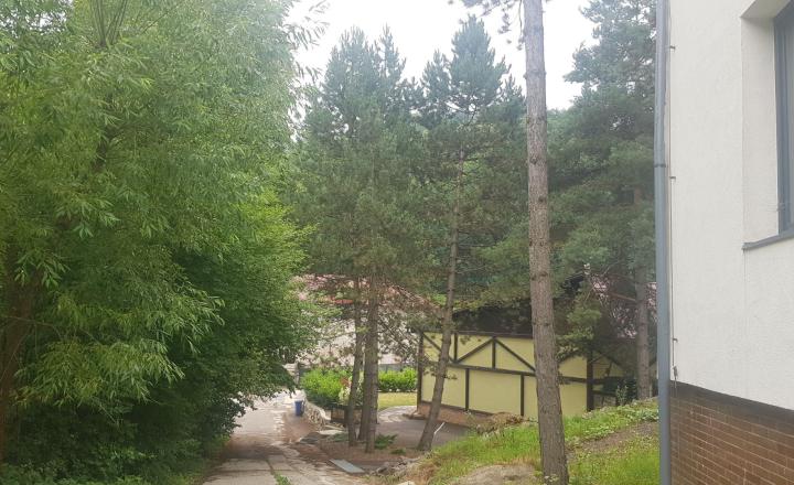 Predám budovu so 7 apartmánmi vo výstavbe vo Vyhniach. - fotografia 3