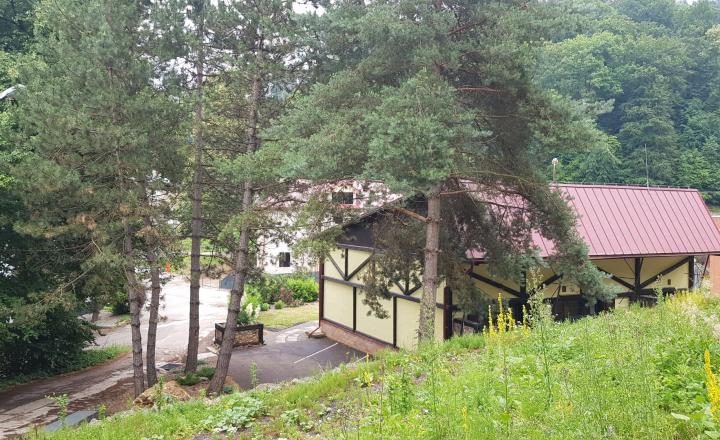 Predám budovu so 7 apartmánmi vo výstavbe vo Vyhniach. - fotografia 7