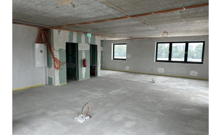 Kancelárske priestory s voliteľnou dispozíciou a skladom na prenájom - od 150 m2, Elektrárenská ul. - fotografia 13