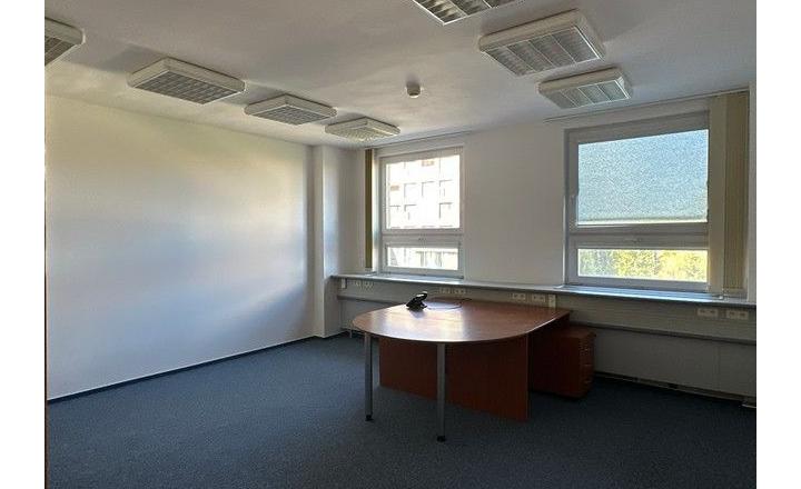 Administratívne priestory od 25 m2 na prenájom - Košická ul. - fotografia 3