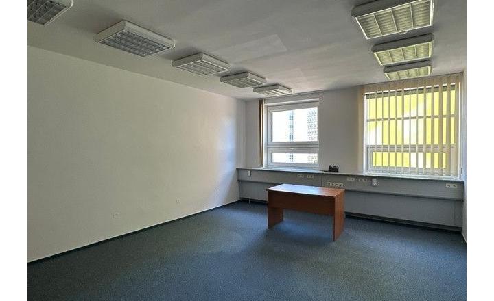 Administratívne priestory od 25 m2 na prenájom - Košická ul. - fotografia 7