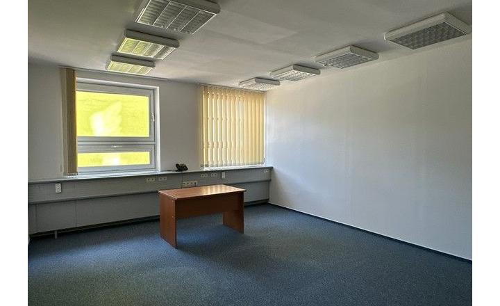 Administratívne priestory od 25 m2 na prenájom - Košická ul. - fotografia 10