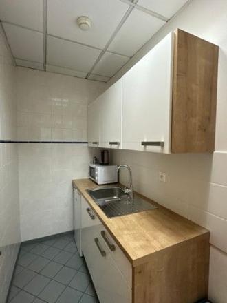 Administratívne priestory od 25 m2 na prenájom - Košická ul. - fotografia 16