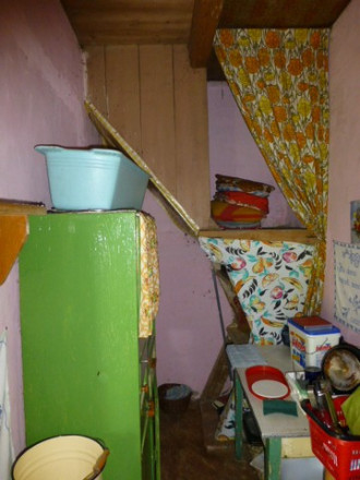 Vidiecky dom s veľkým pozemkom v peknom prostredí. - fotografia 19