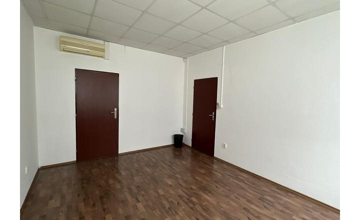 Kancelárske priestory na prenájom - od 15 m2, Bajkalská ul. - fotografia 7