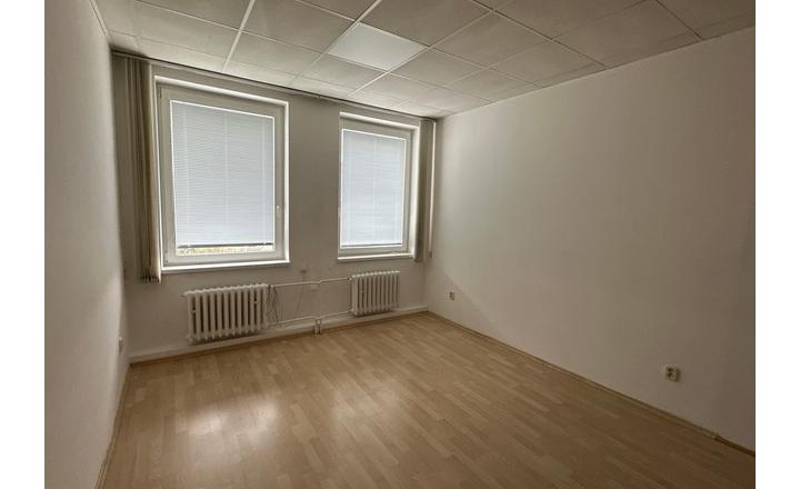 Kancelárske priestory na prenájom - od 15 m2, Bajkalská ul. - fotografia 9