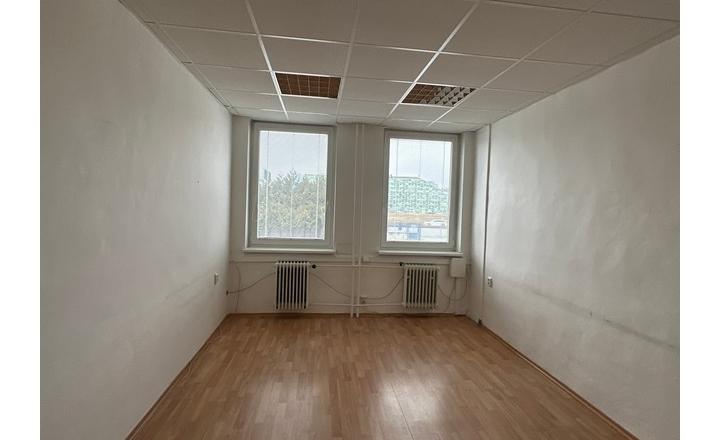 Kancelárske priestory na prenájom - od 15 m2, Bajkalská ul. - fotografia 11